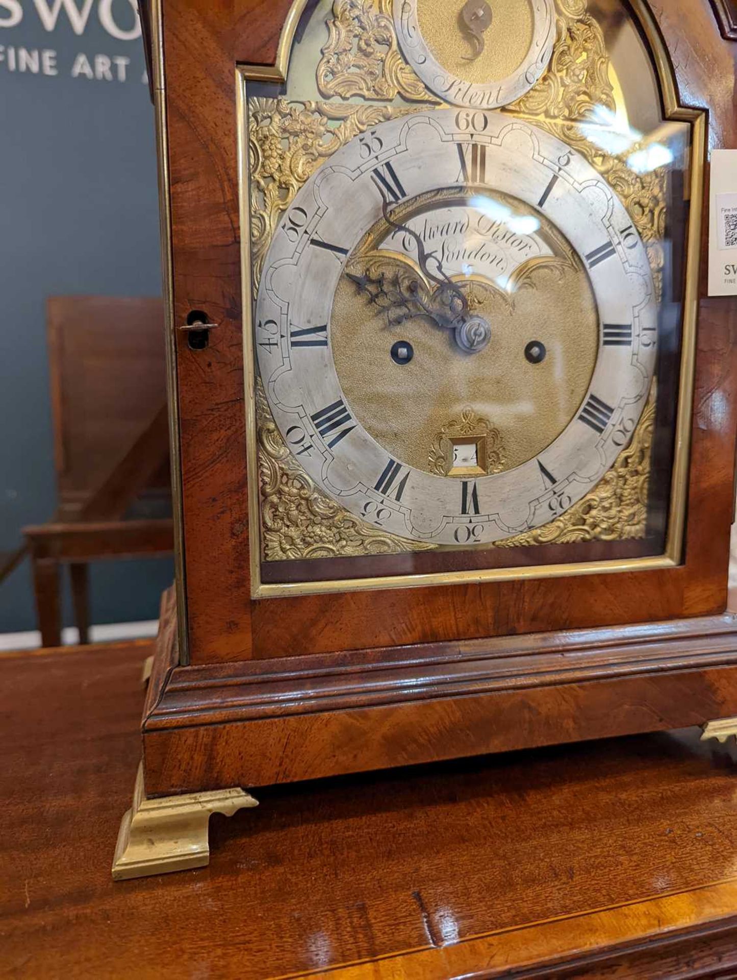 A George III mahogany cased bracket clock, - Bild 10 aus 21