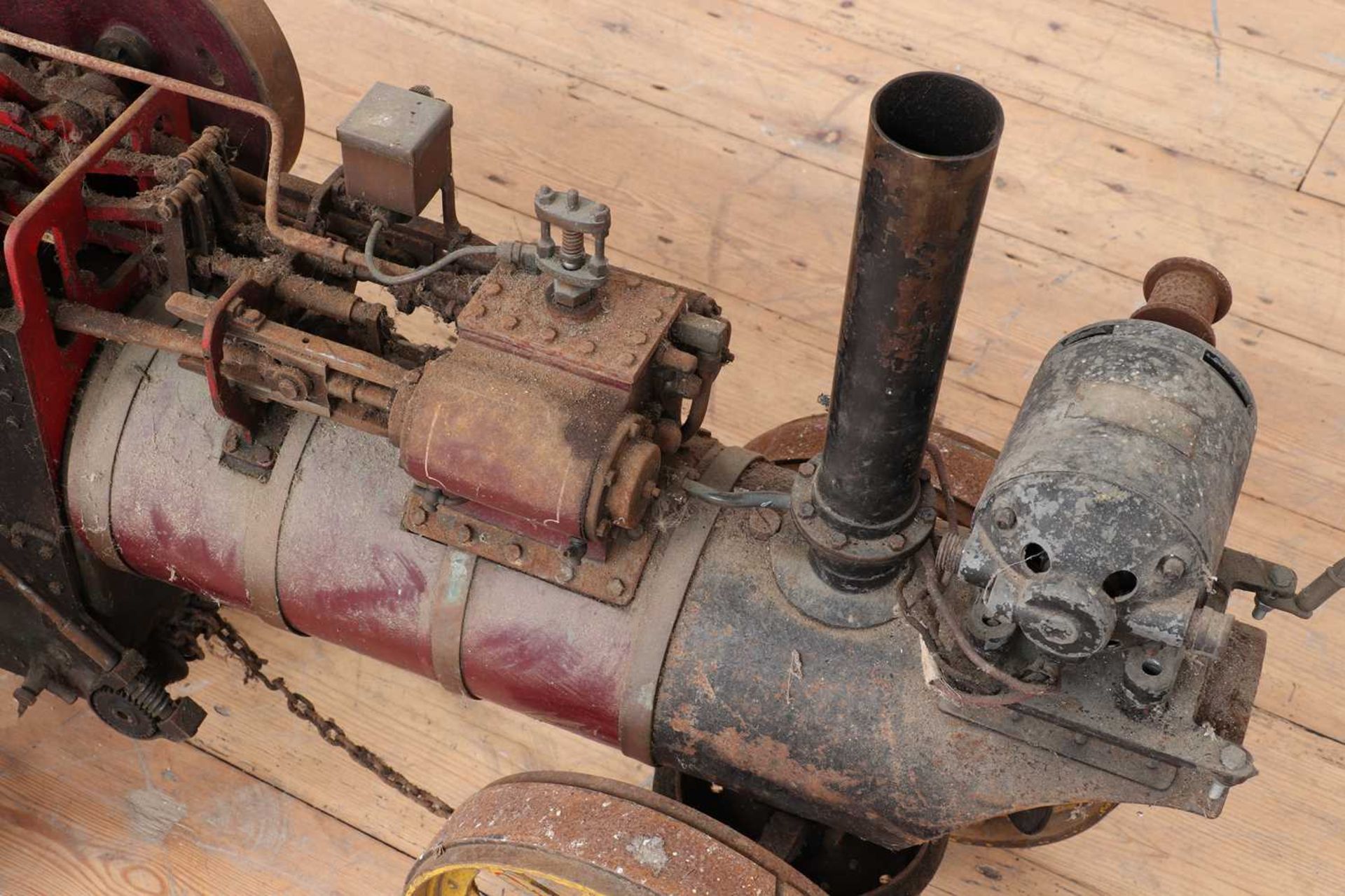 A scale live steam model of a showman's traction engine, - Bild 4 aus 6