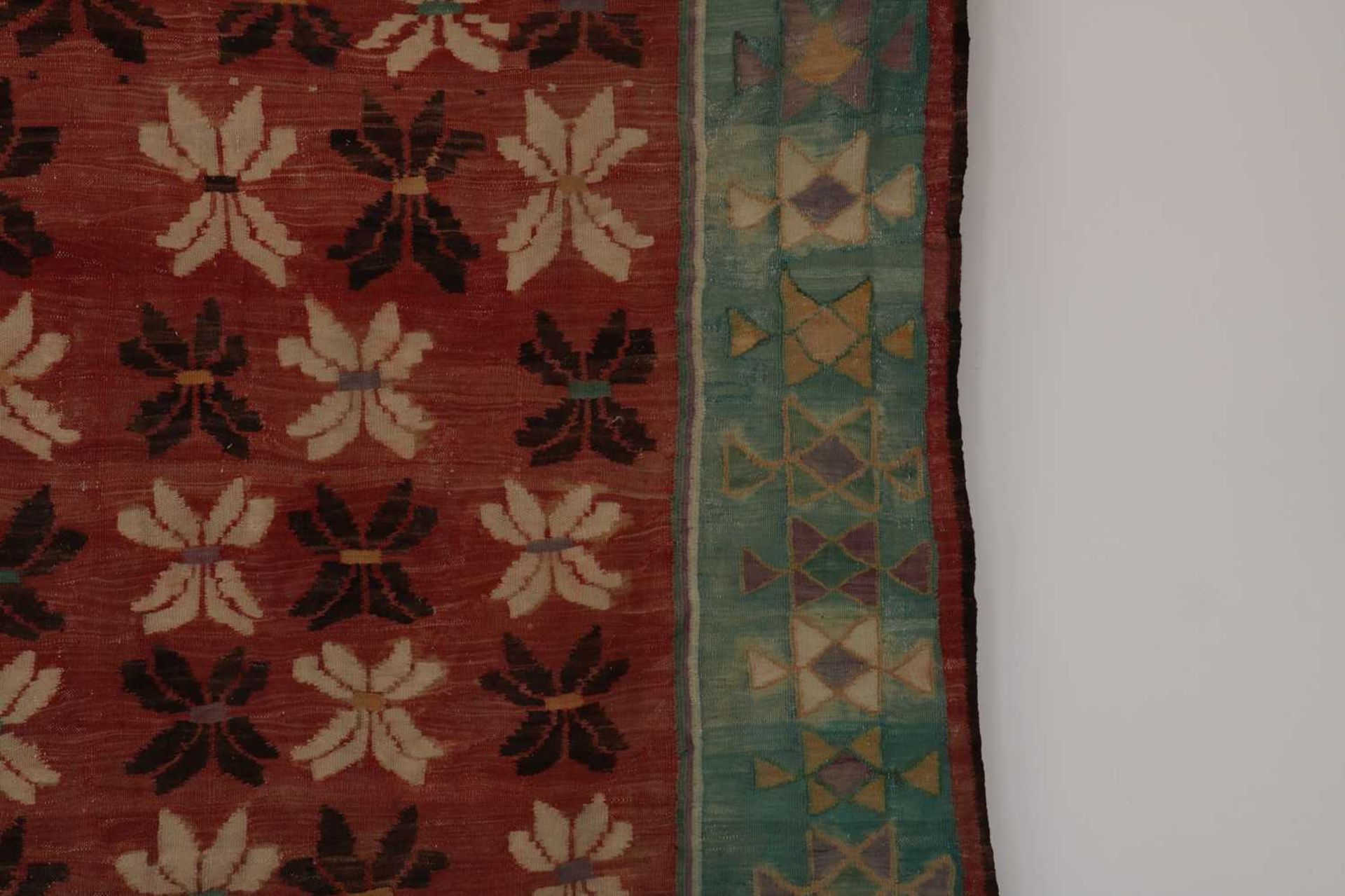 A kilim flat-weave wool rug, - Bild 3 aus 19