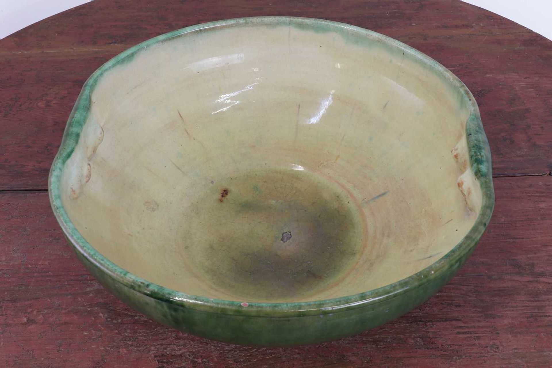 A large green-glazed stoneware owl-form bowl, - Image 4 of 5