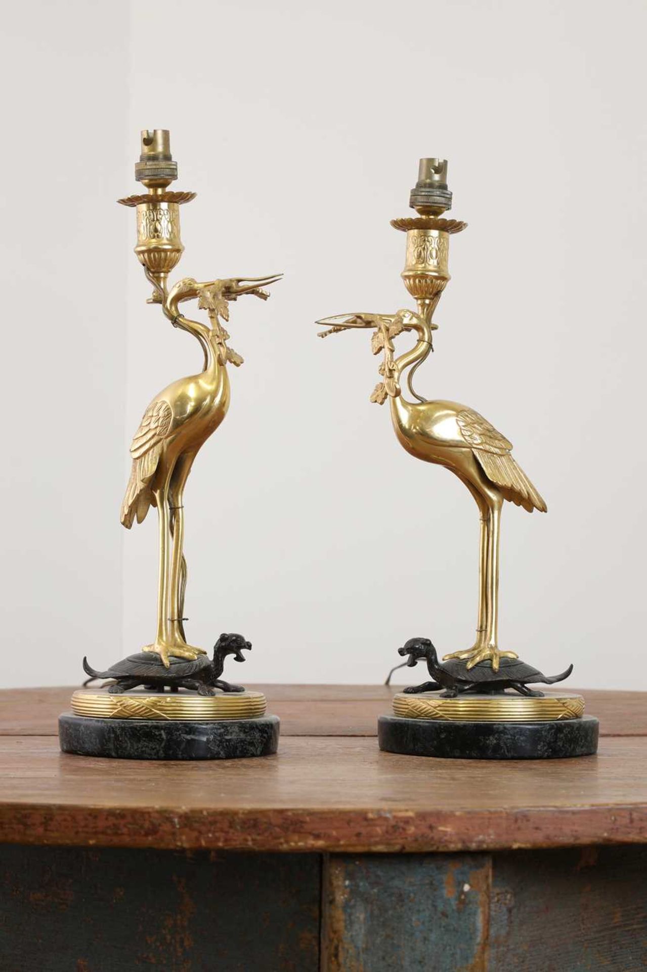 A pair of gilt and patinated bronze table lamps, - Bild 2 aus 20