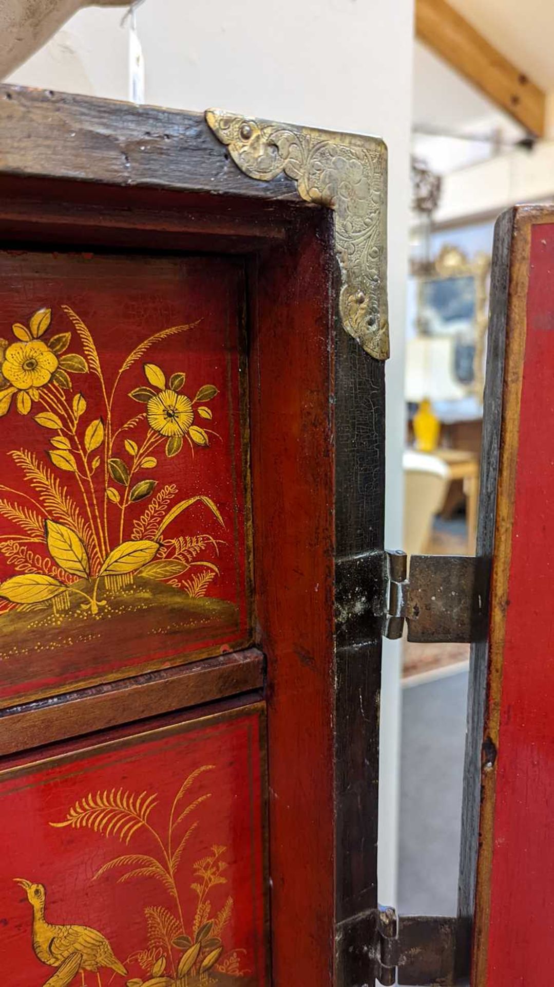 A lacquered, inlaid and gilt-heightened cabinet on stand, - Bild 64 aus 69