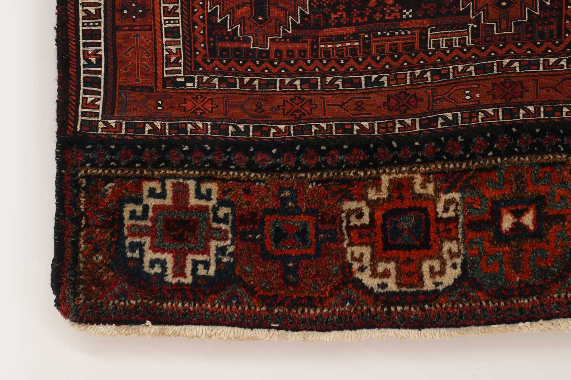 A Persian soumak wall hanging, - Bild 2 aus 4