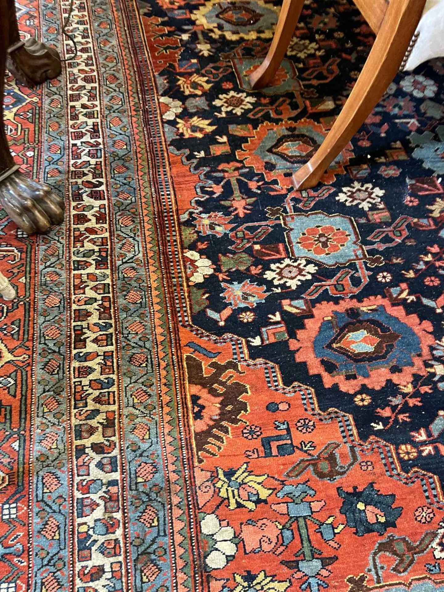 A large Persian wool carpet, - Image 17 of 28