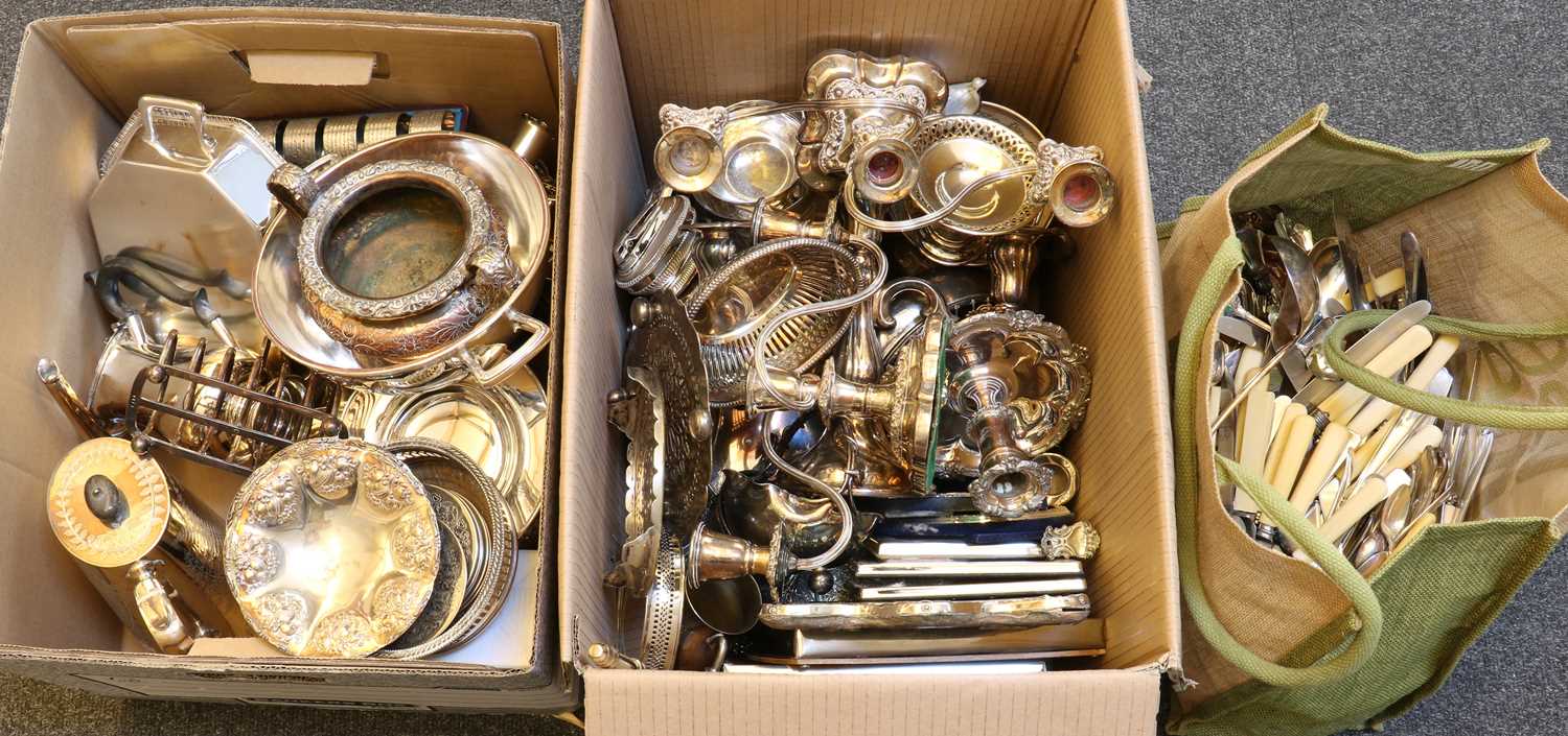 A large collection of silver plated items - Image 3 of 69