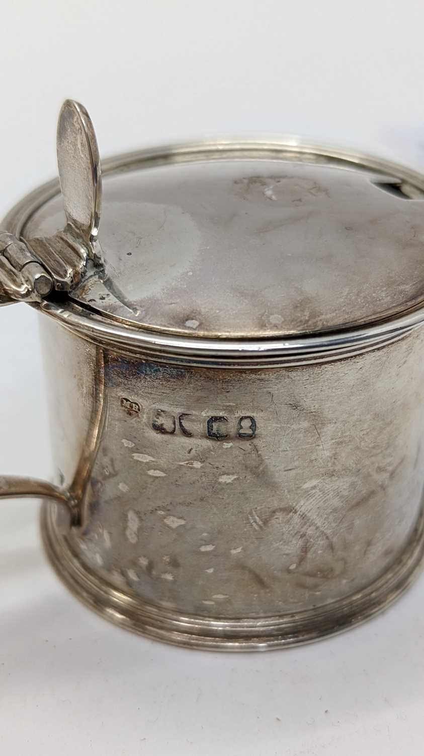 A pair of George III silver drum mustards pots - Image 6 of 11