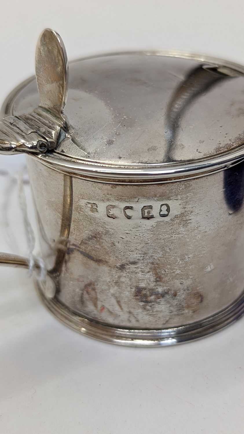 A pair of George III silver drum mustards pots - Image 7 of 11