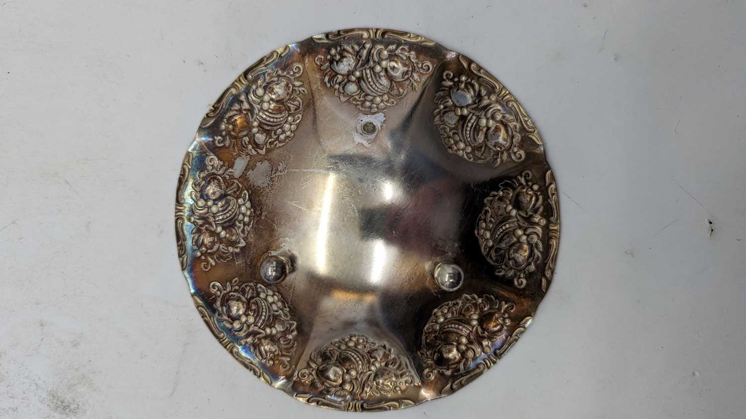 A large collection of silver plated items - Image 12 of 69