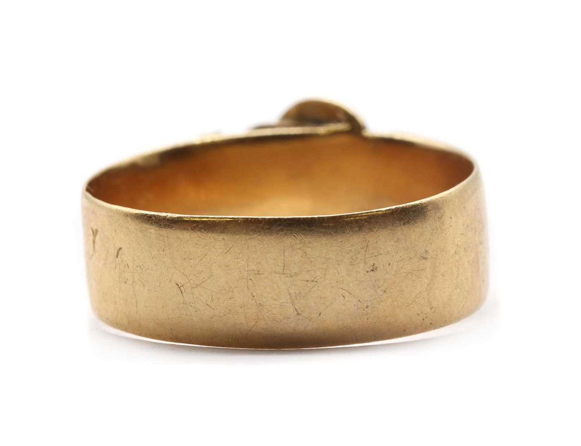A Victorian 18ct gold buckle ring, - Bild 3 aus 3