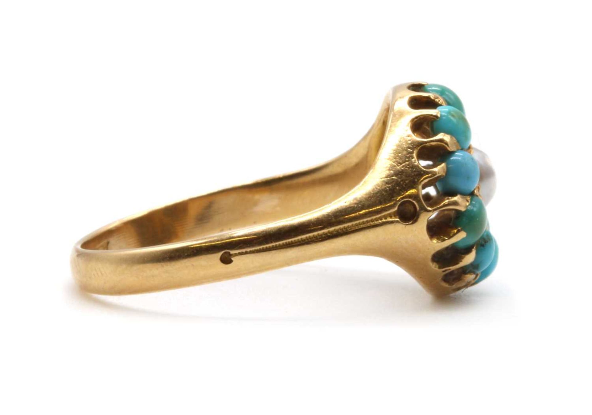 A Victorian 18ct gold split pearl and turquoise cluster ring, - Bild 2 aus 3