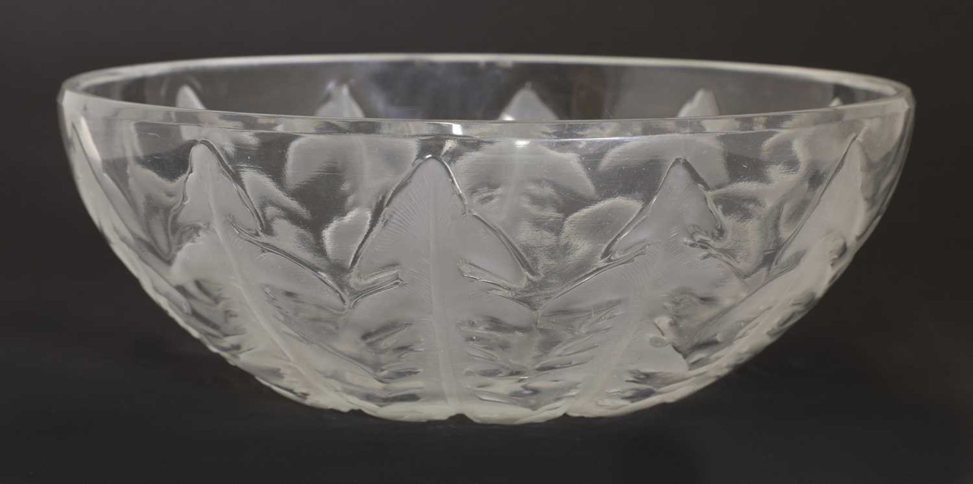 A Lalique 'Pissenlit' glass bowl, - Bild 2 aus 6