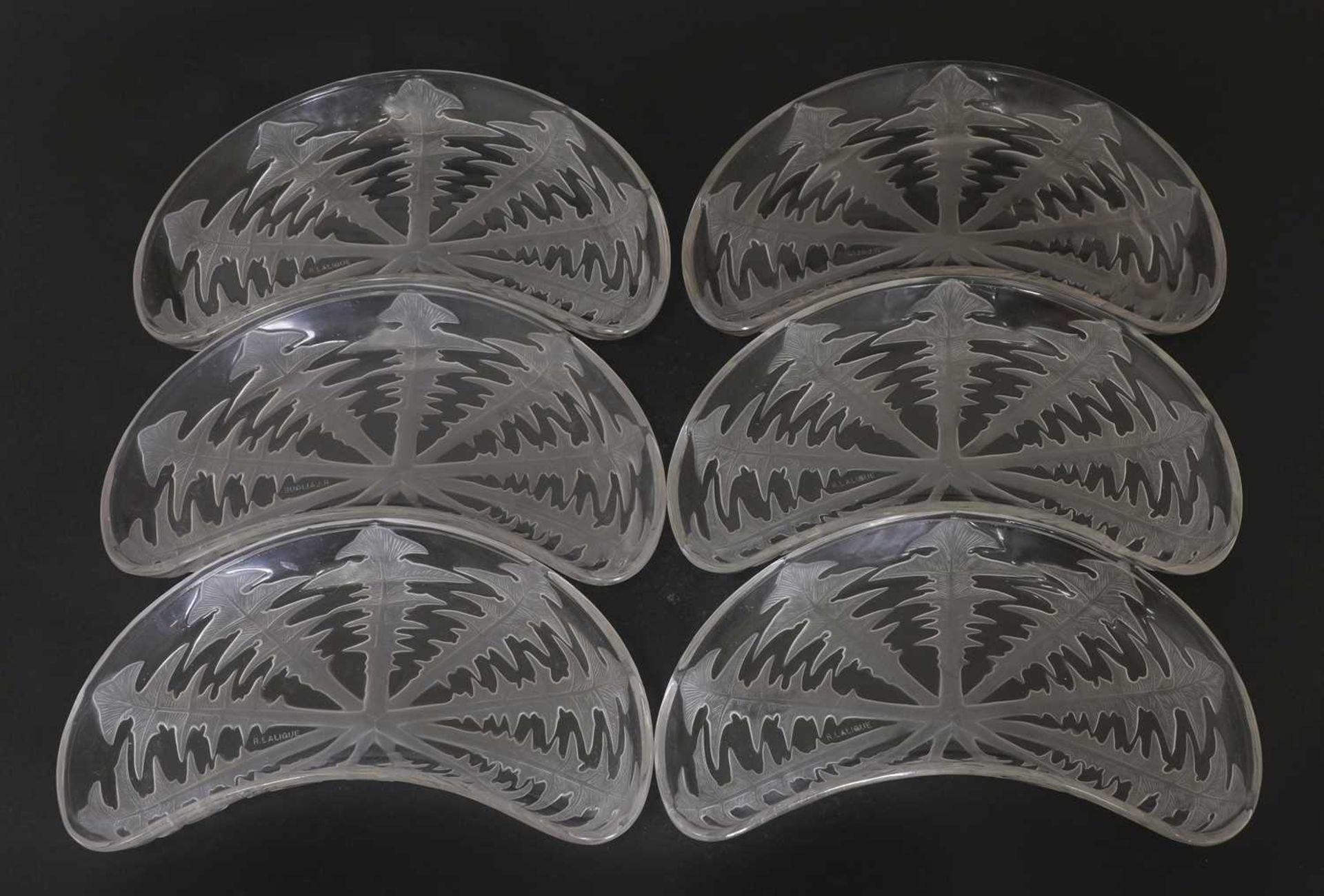 A Lalique 'Pissenlit' glass bowl, - Bild 4 aus 6