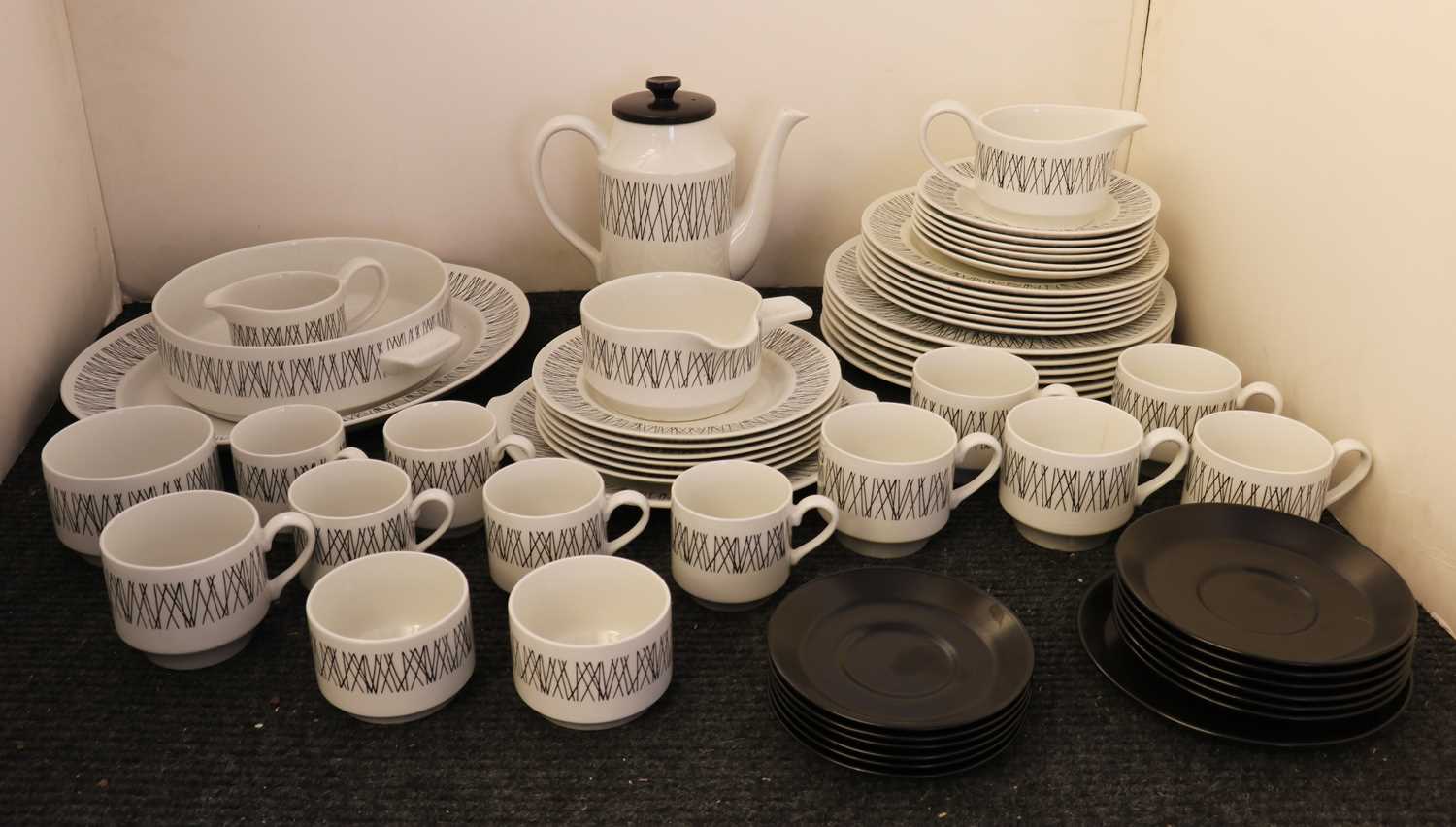 A Midwinter 'Graphic' tea, coffee and dinner service, - Image 6 of 6