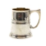 A Garrard & Co silver-plated tankard,