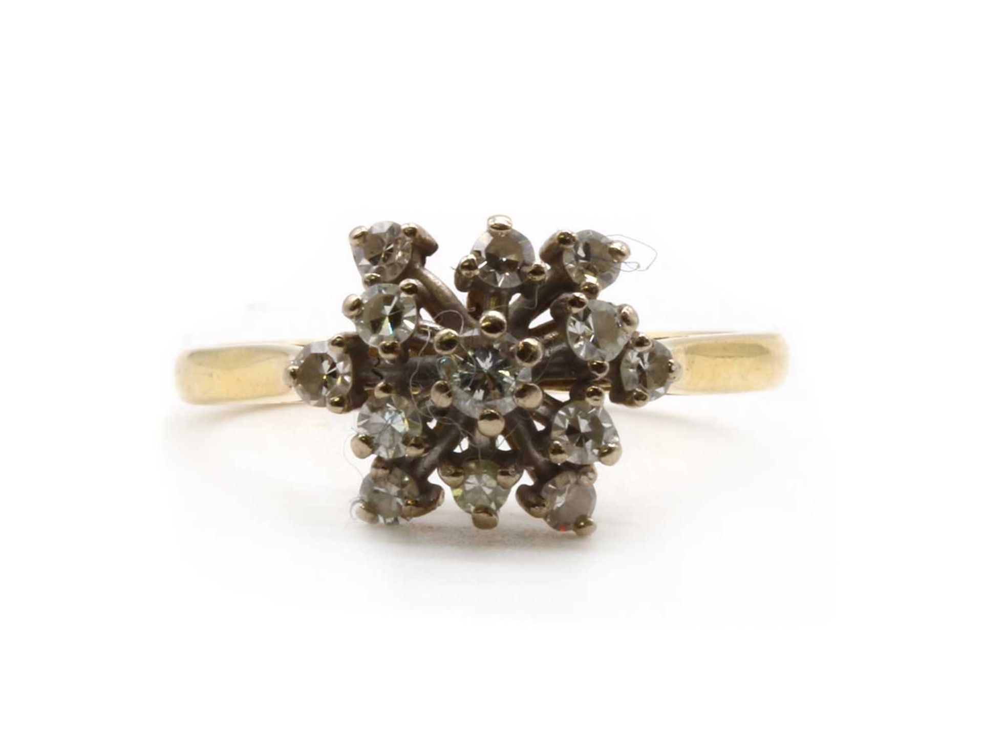 An 18ct gold diamond cluster ring,