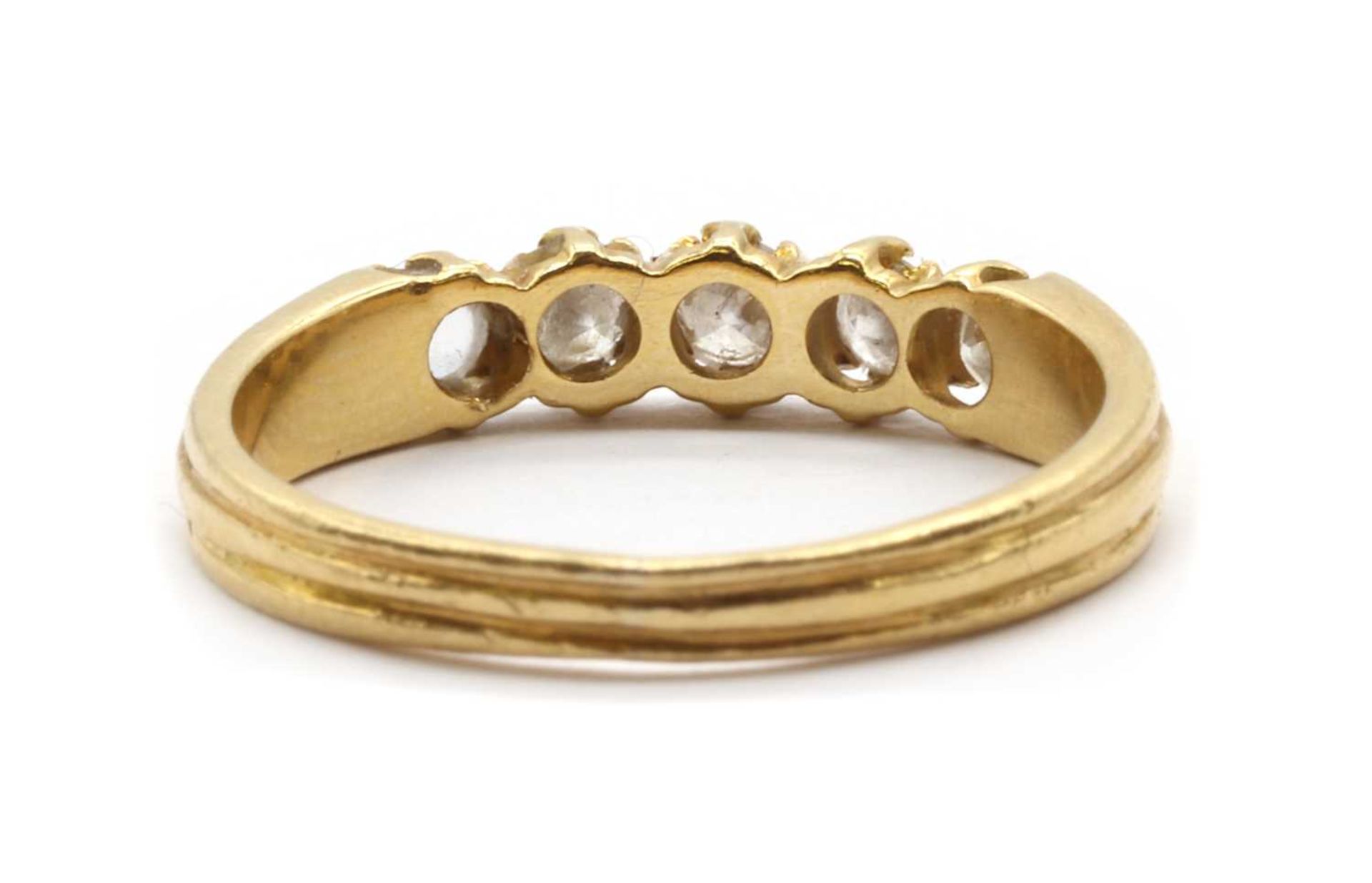A gold five stone ring, - Bild 3 aus 3