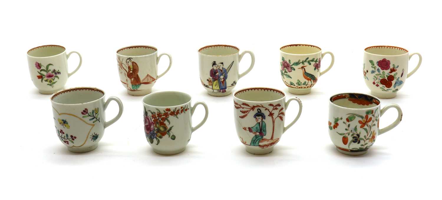 A Worcester porcelain 'Kempthorne' pattern teacup,