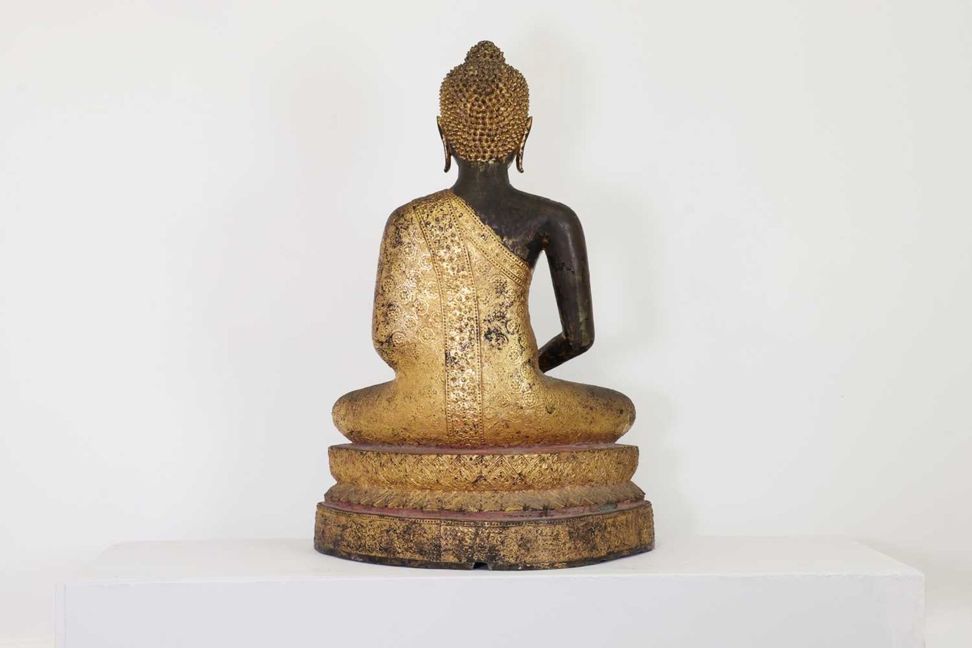 A gilt and lacquered bronze Rattanakosin Buddha, - Image 2 of 7