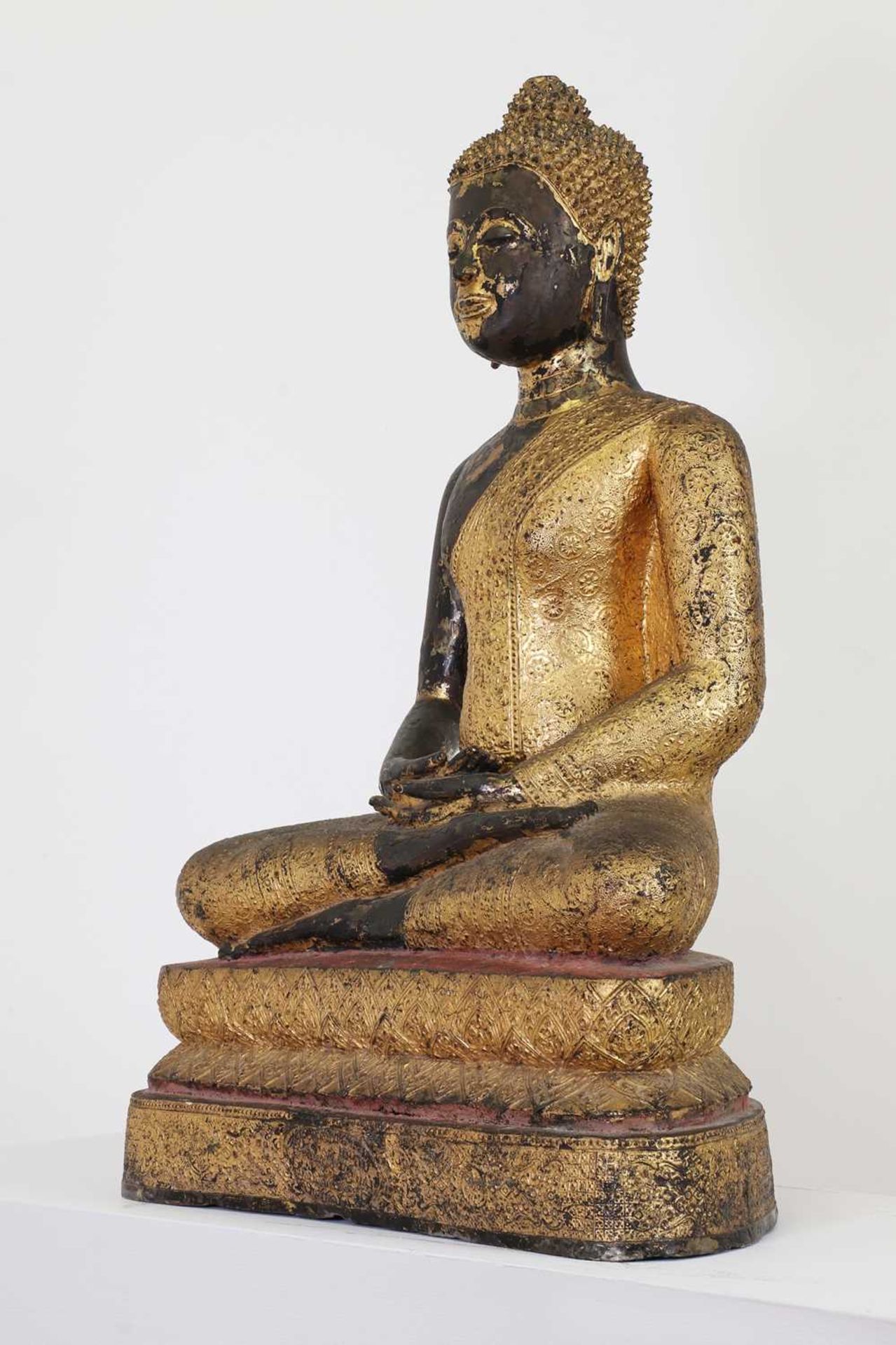 A gilt and lacquered bronze Rattanakosin Buddha, - Image 5 of 7