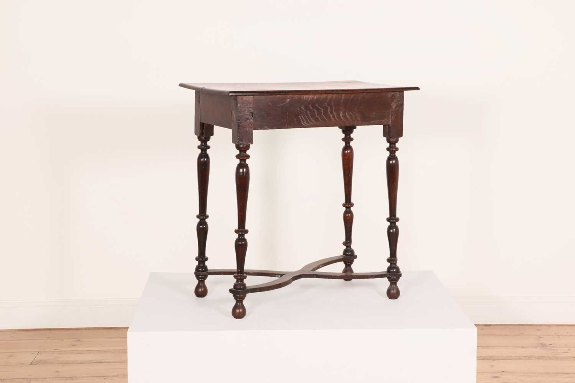A small oak side table, - Image 6 of 6