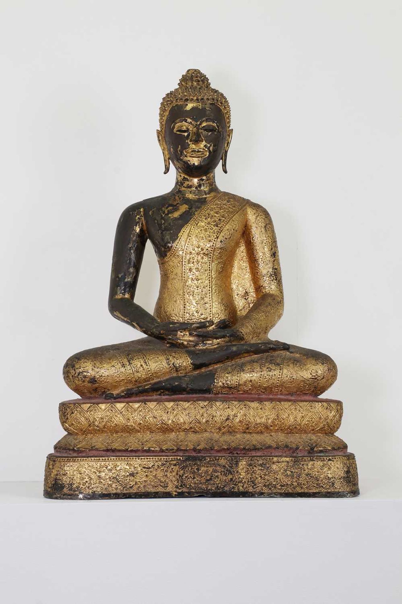 A gilt and lacquered bronze Rattanakosin Buddha, - Image 3 of 7