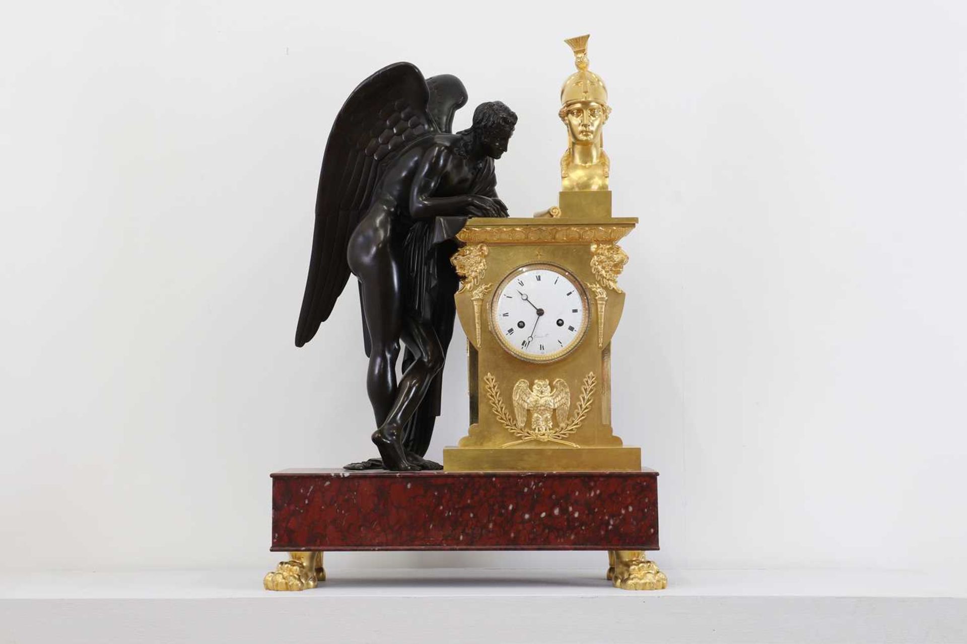 A large Empire ormolu, bronze and marble mantel clock, - Bild 2 aus 33
