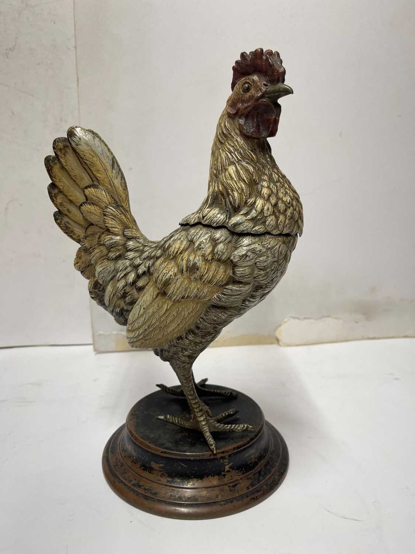 A cold-painted bronze inkwell modelled as a cockerel, - Bild 23 aus 27