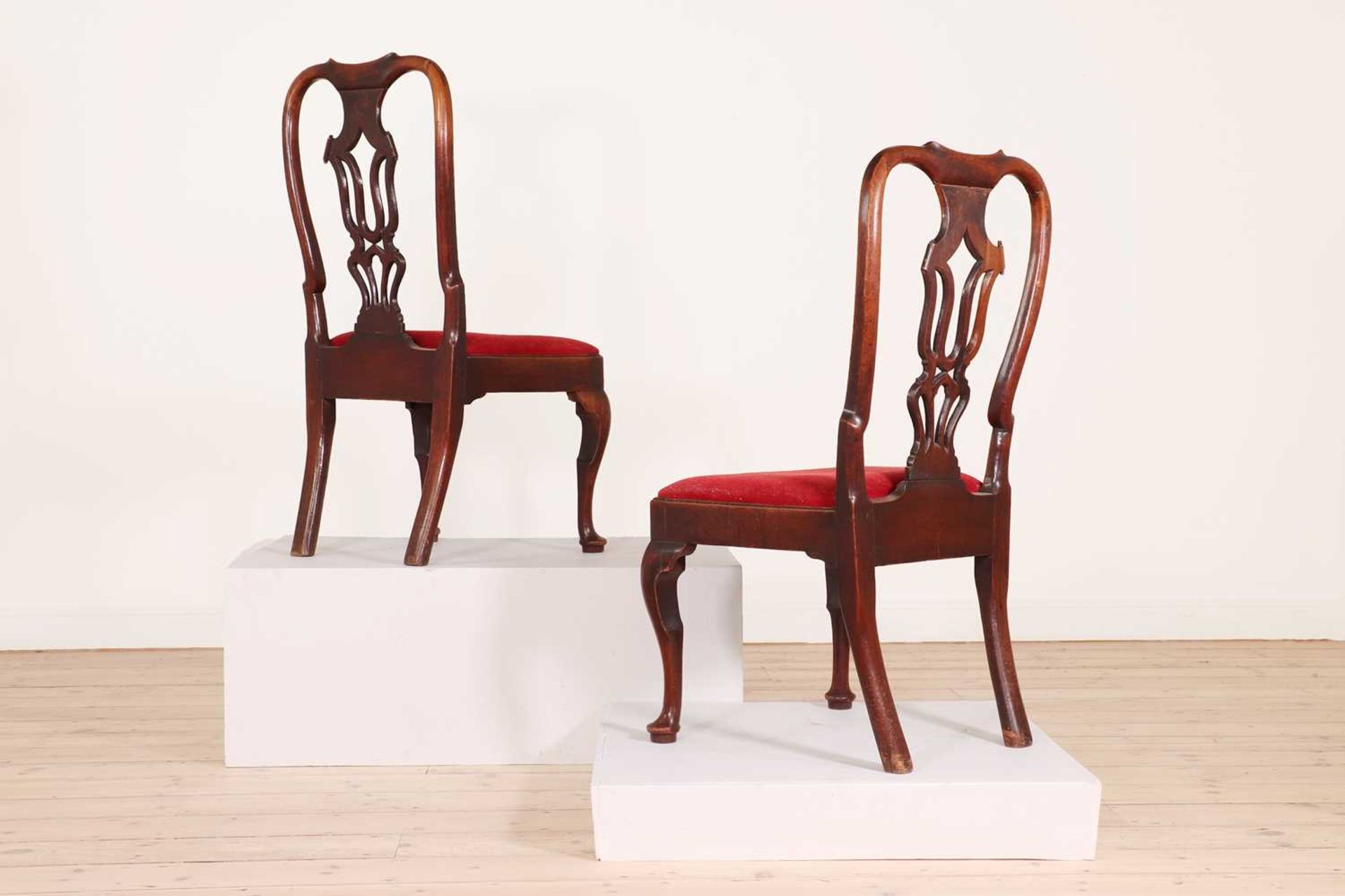 A pair of walnut side chairs, - Image 3 of 3