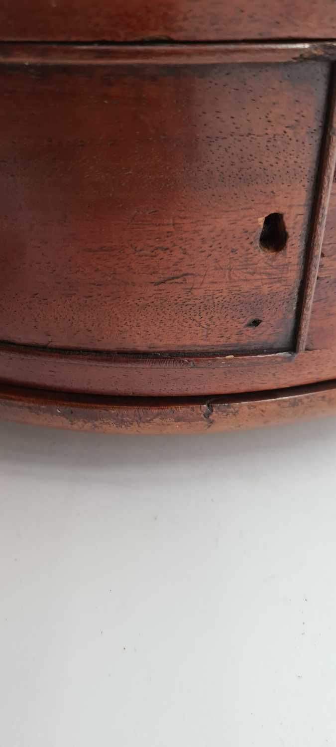 A mahogany wall clock, - Image 8 of 10