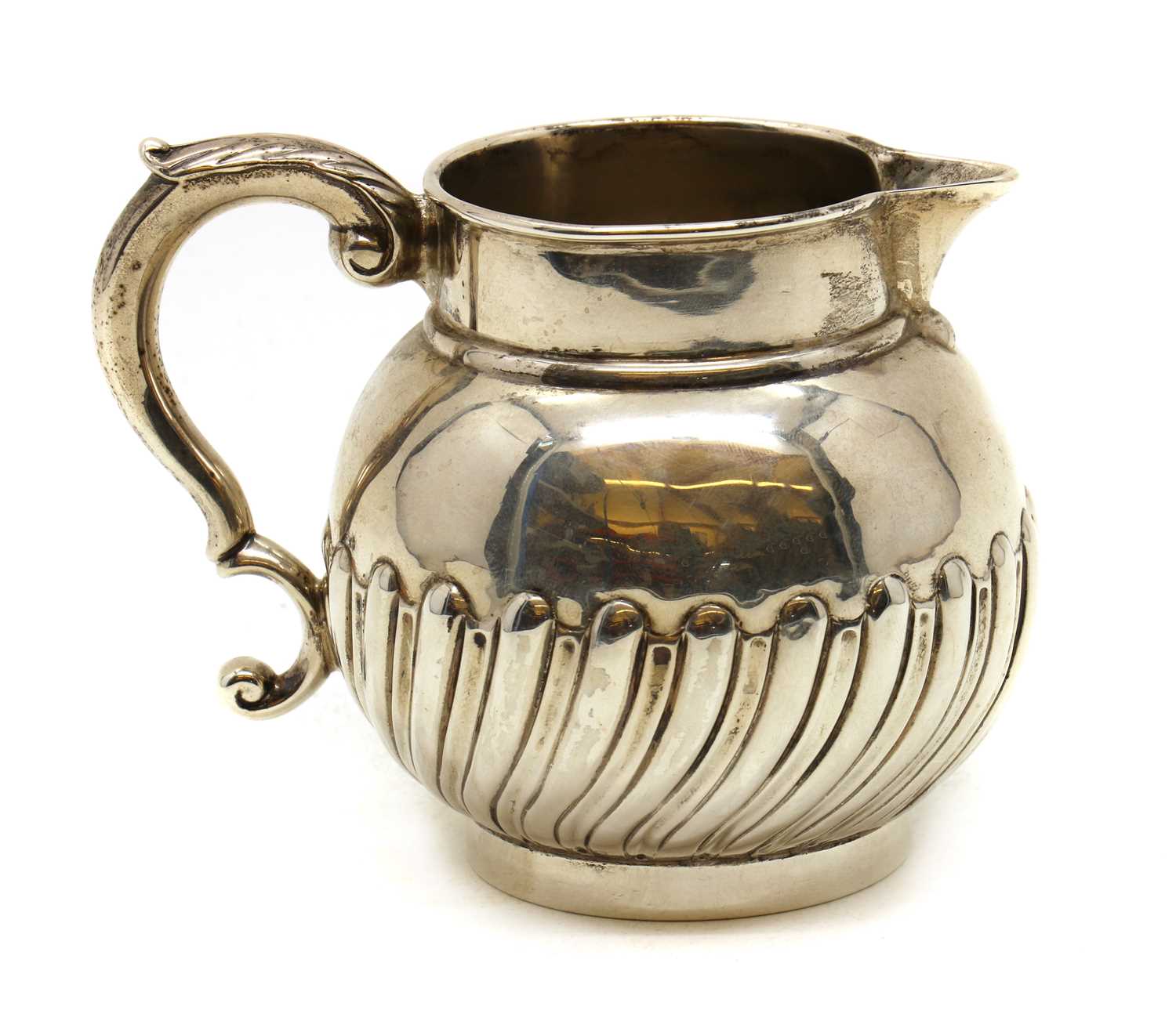 A George III silver cream jug,