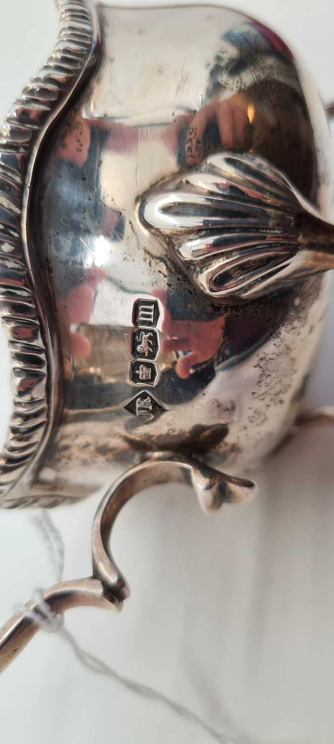 A pair of silver sauce boats, - Image 5 of 24