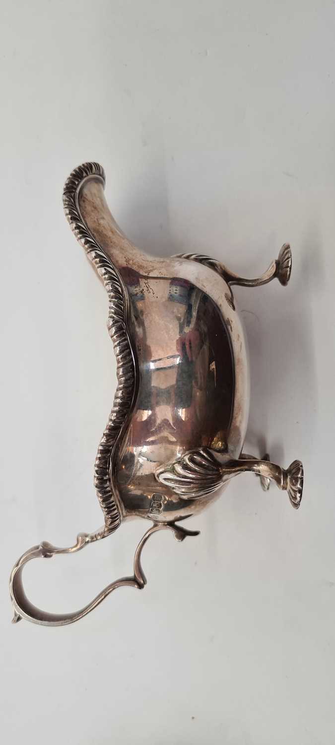 A pair of silver sauce boats, - Image 11 of 24