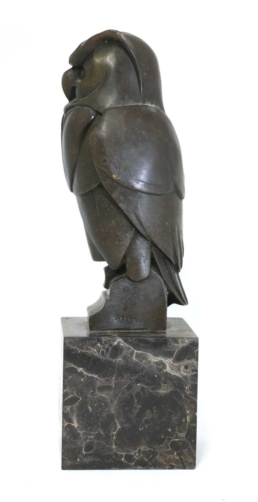 An Art Deco-style bronze owl, - Bild 3 aus 9