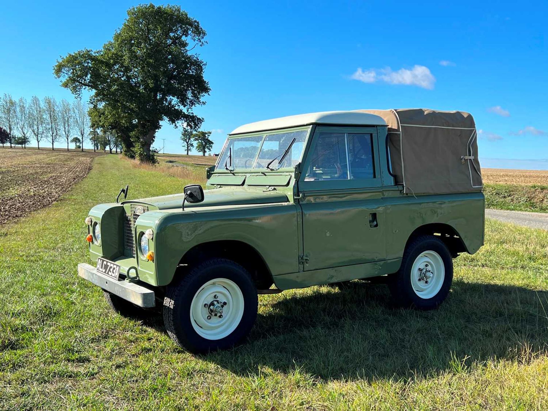 A 1963 Land Rover 88 Series IIa as used in the film 'Peter Rabbit 2', - Bild 2 aus 18