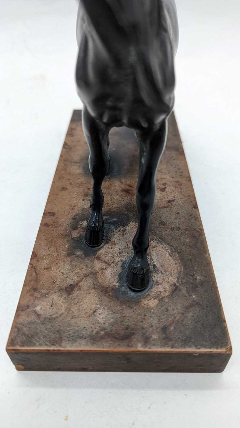 A bronze of a horse - Image 15 of 22