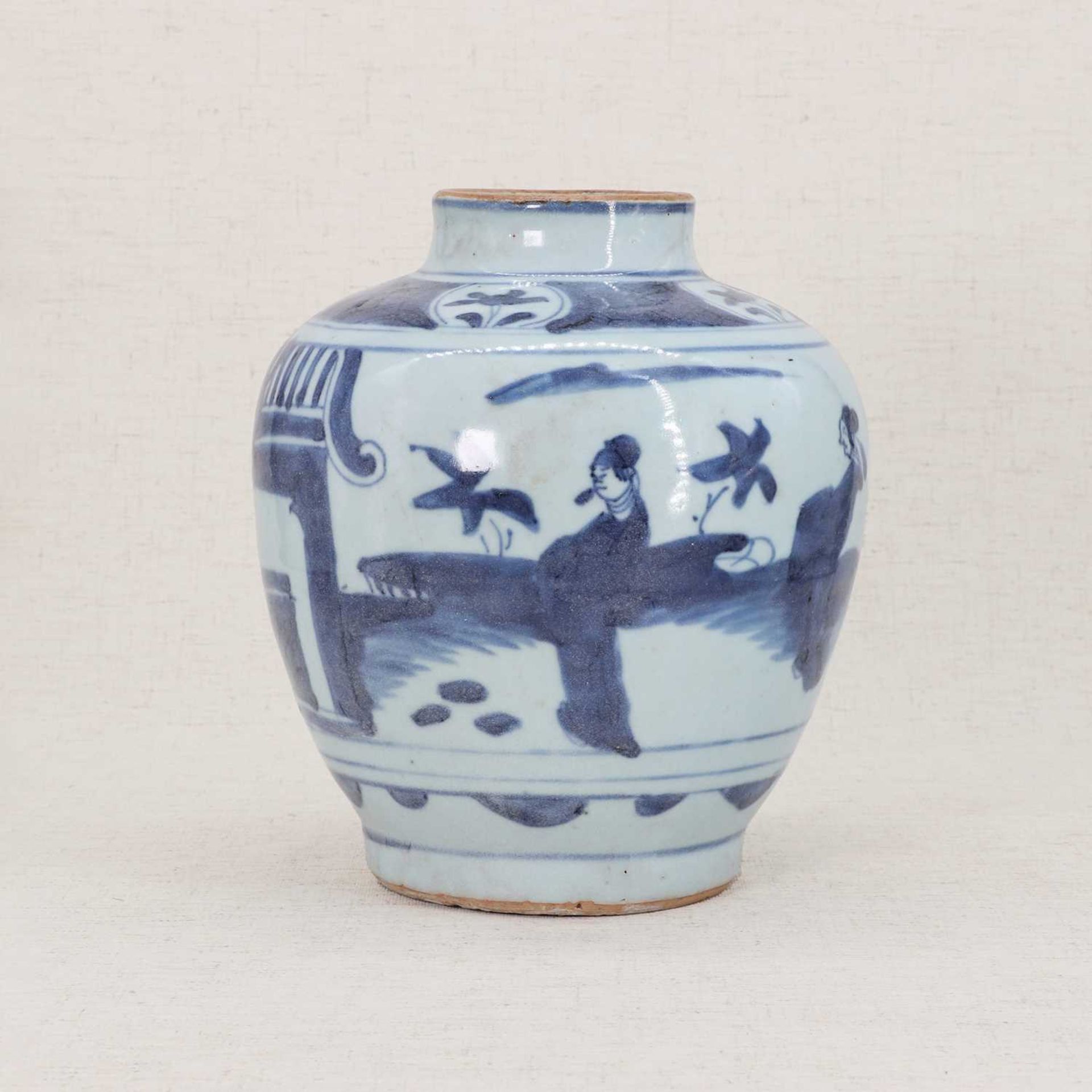 A Chinese blue and white jar, - Image 3 of 6