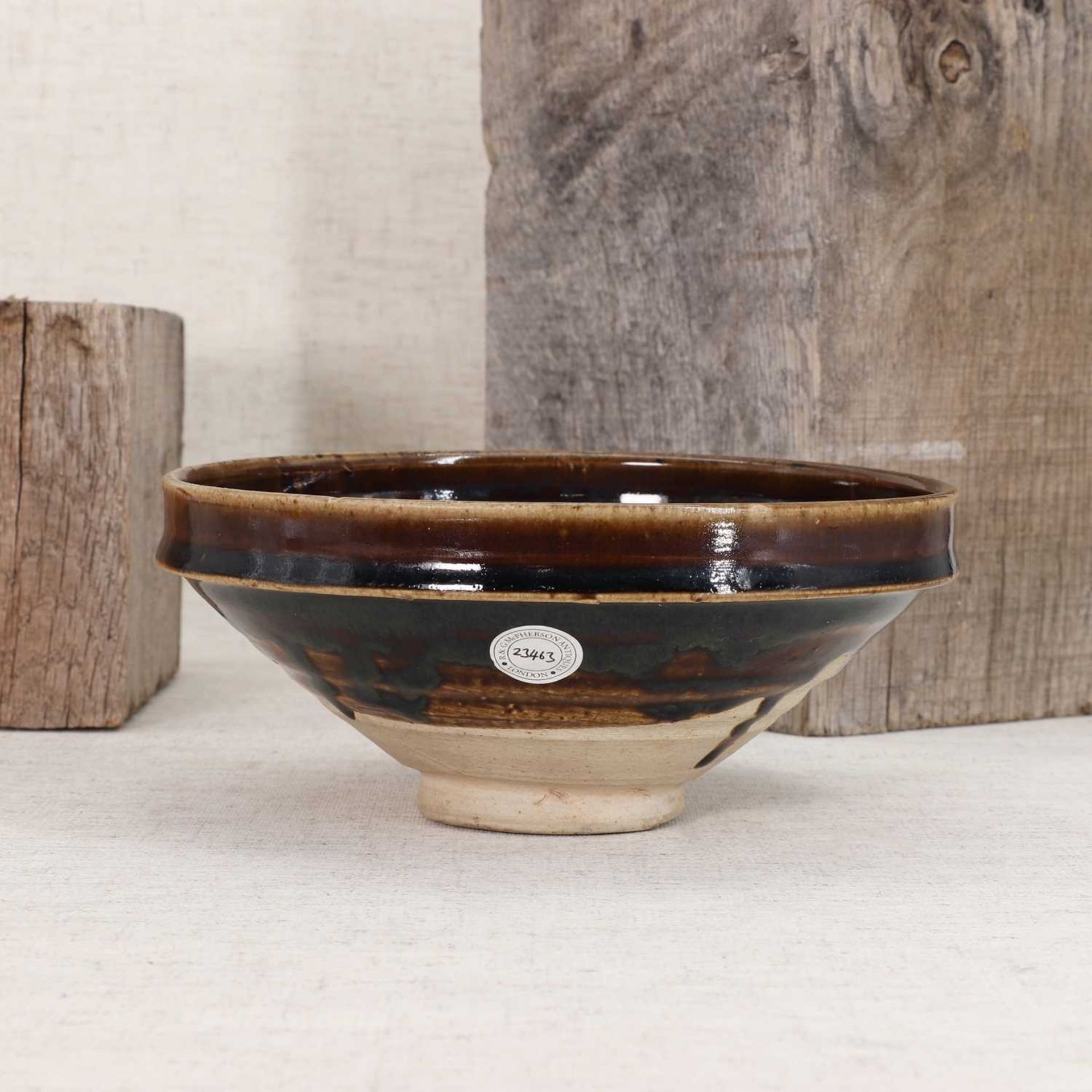 A Chinese Henan kiln black-glazed bowl, - Image 2 of 5