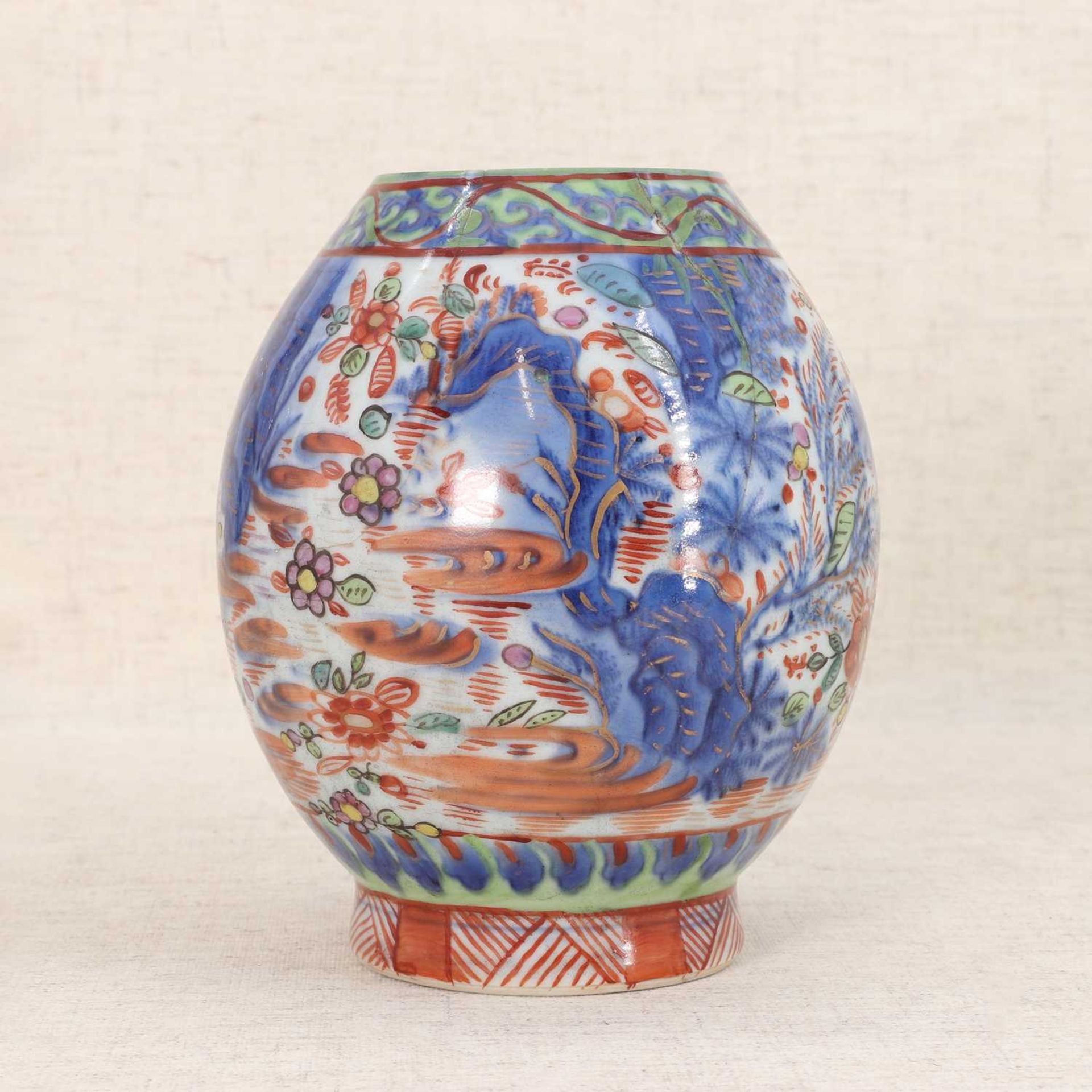 A Chinese clobbered blue and white vase, - Image 5 of 6
