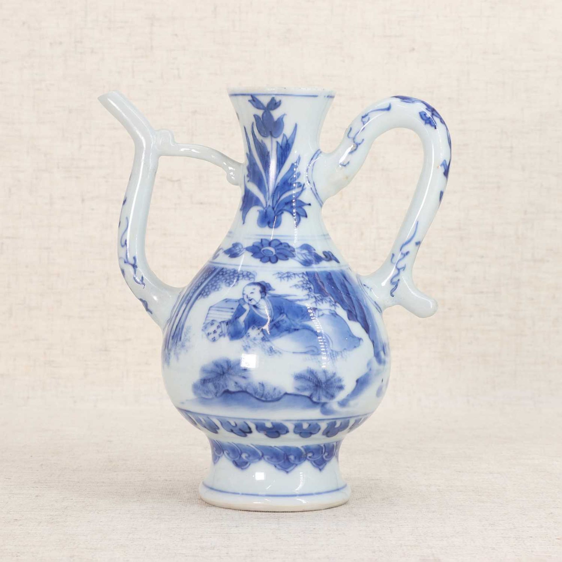 A Chinese blue and white ewer,