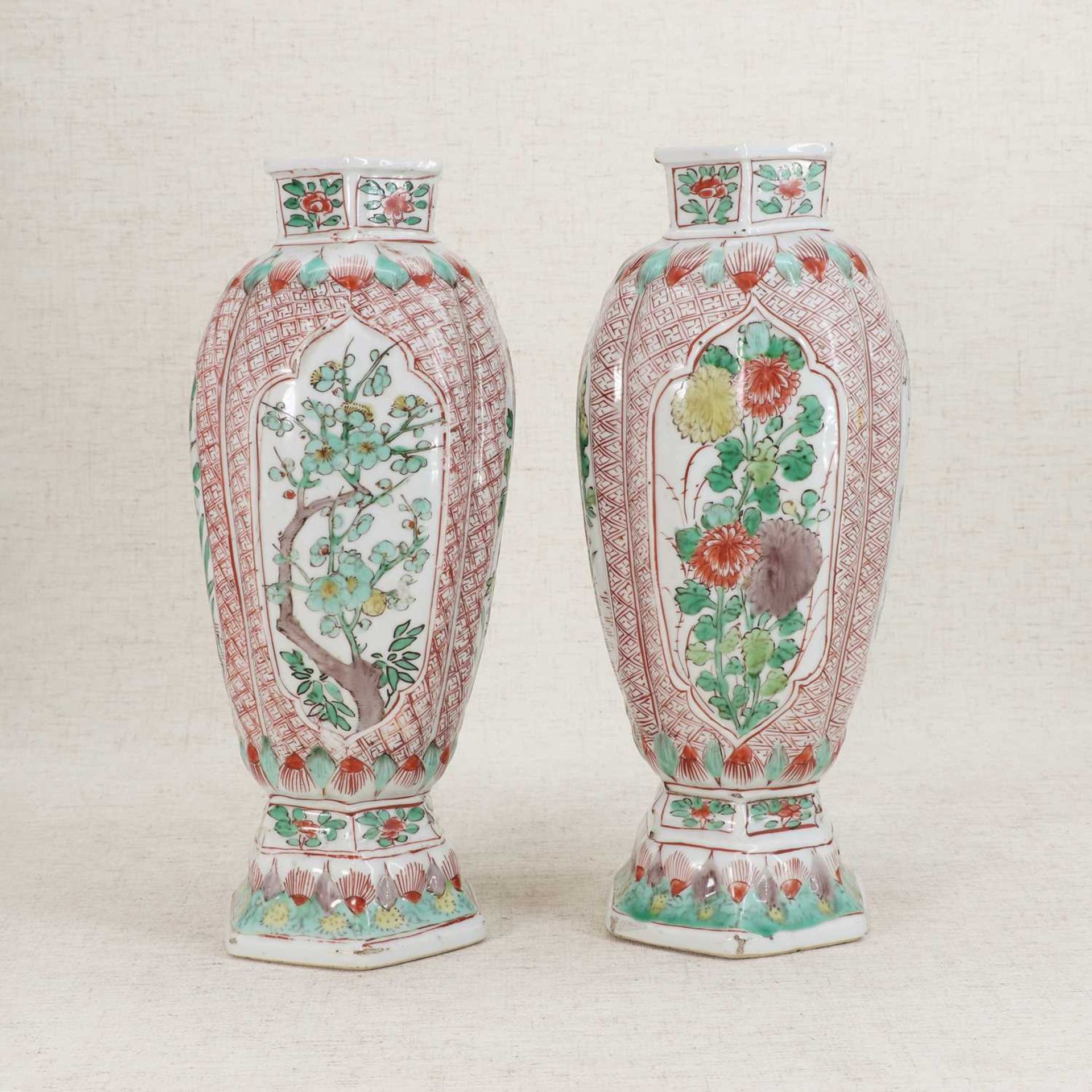 A pair of Chinese wucai vases, - Image 2 of 6