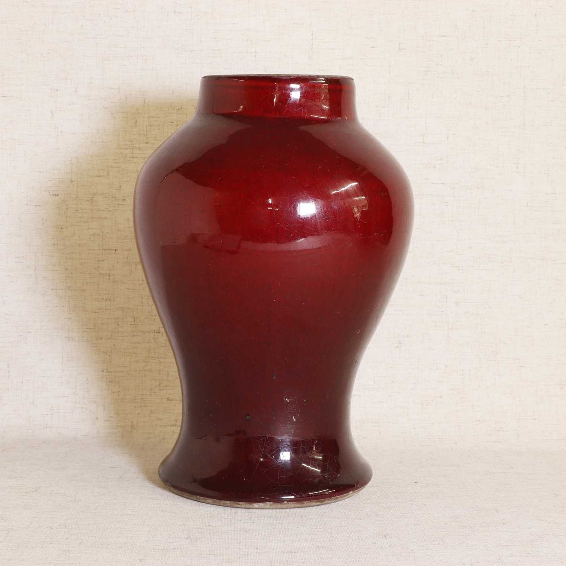 A Chinese sang-de-boeuf vase, - Bild 3 aus 3
