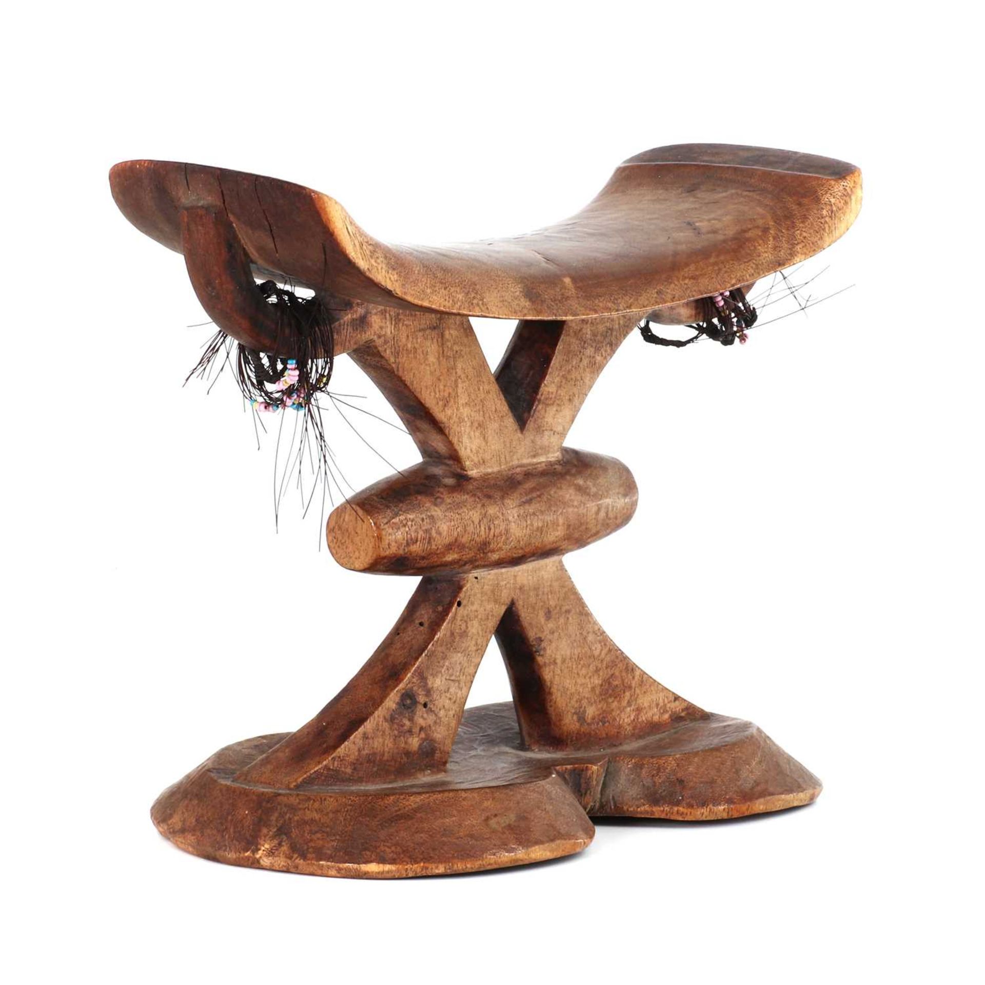 A Shona or Tsonga softwood headrest, - Image 2 of 11