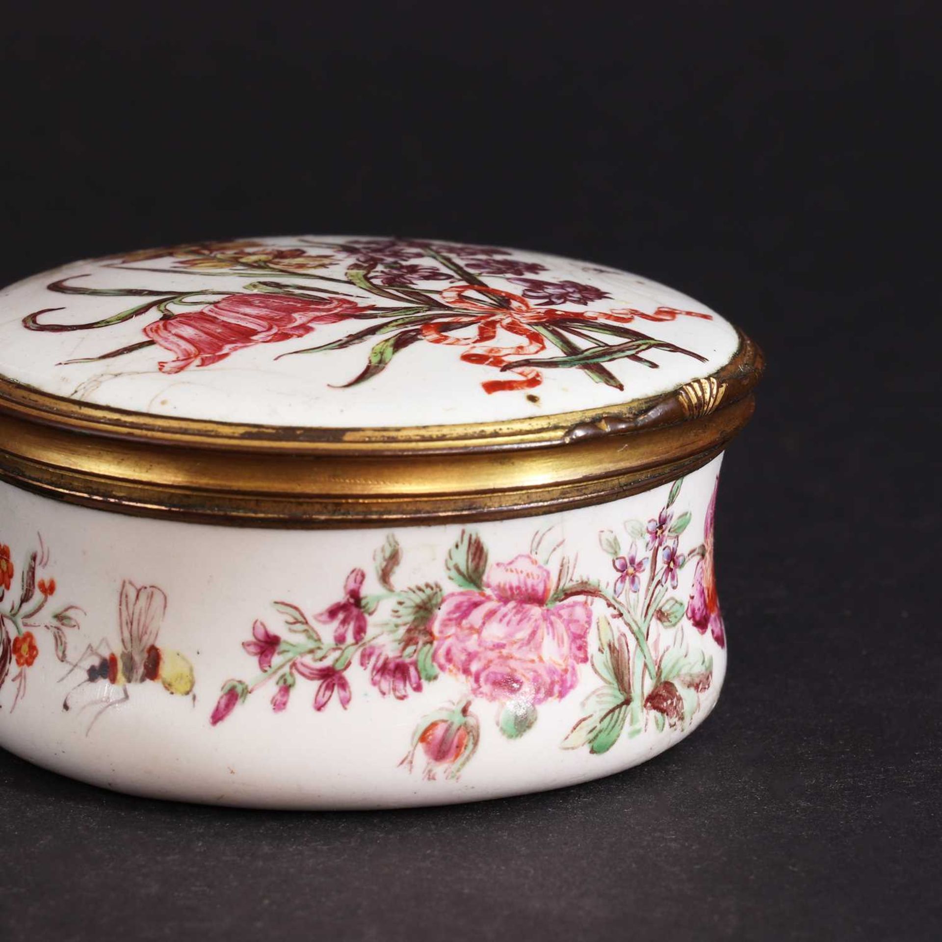 Lord Byron interest: a Staffordshire enamel box, - Image 7 of 15
