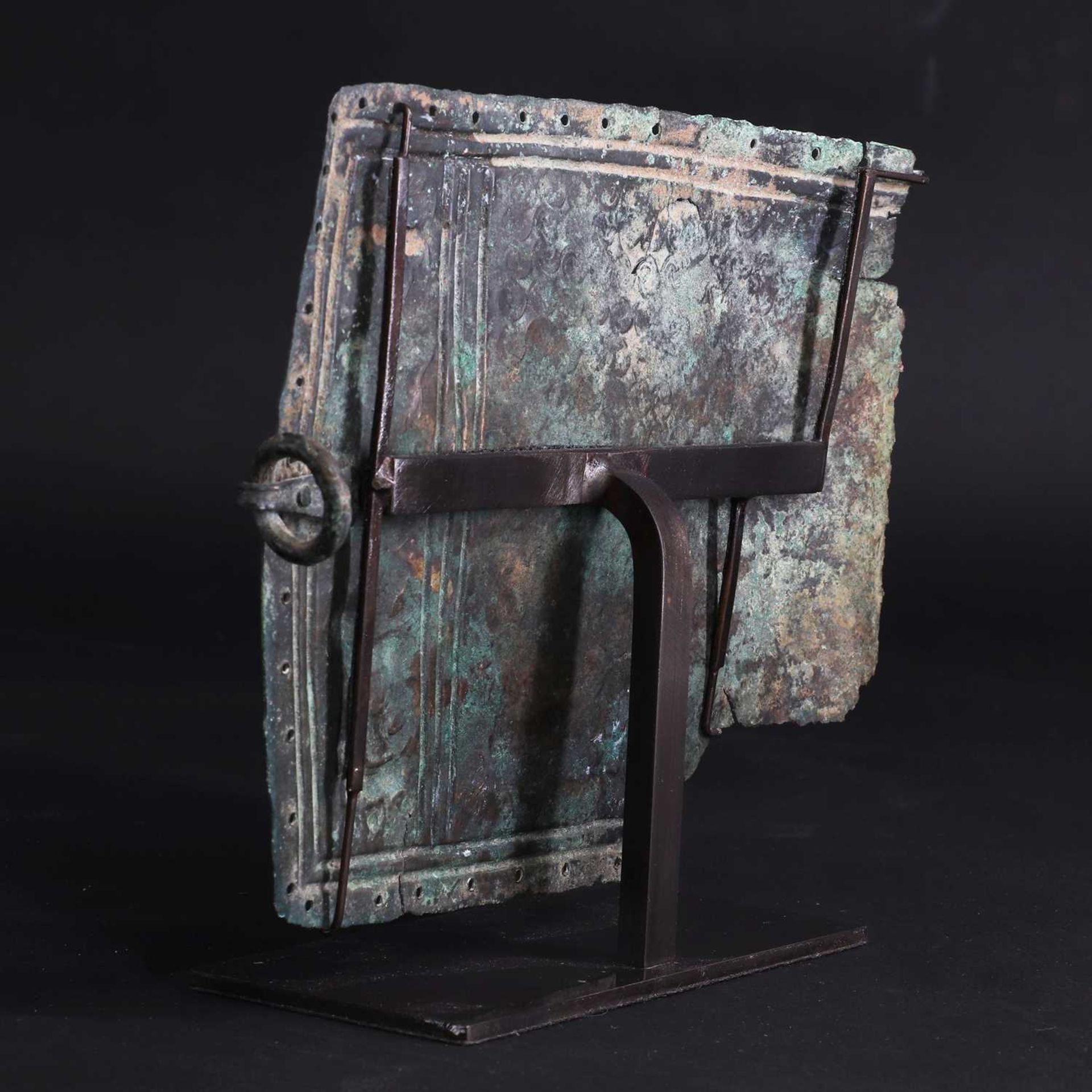 A bronze belt plate section, - Bild 4 aus 4