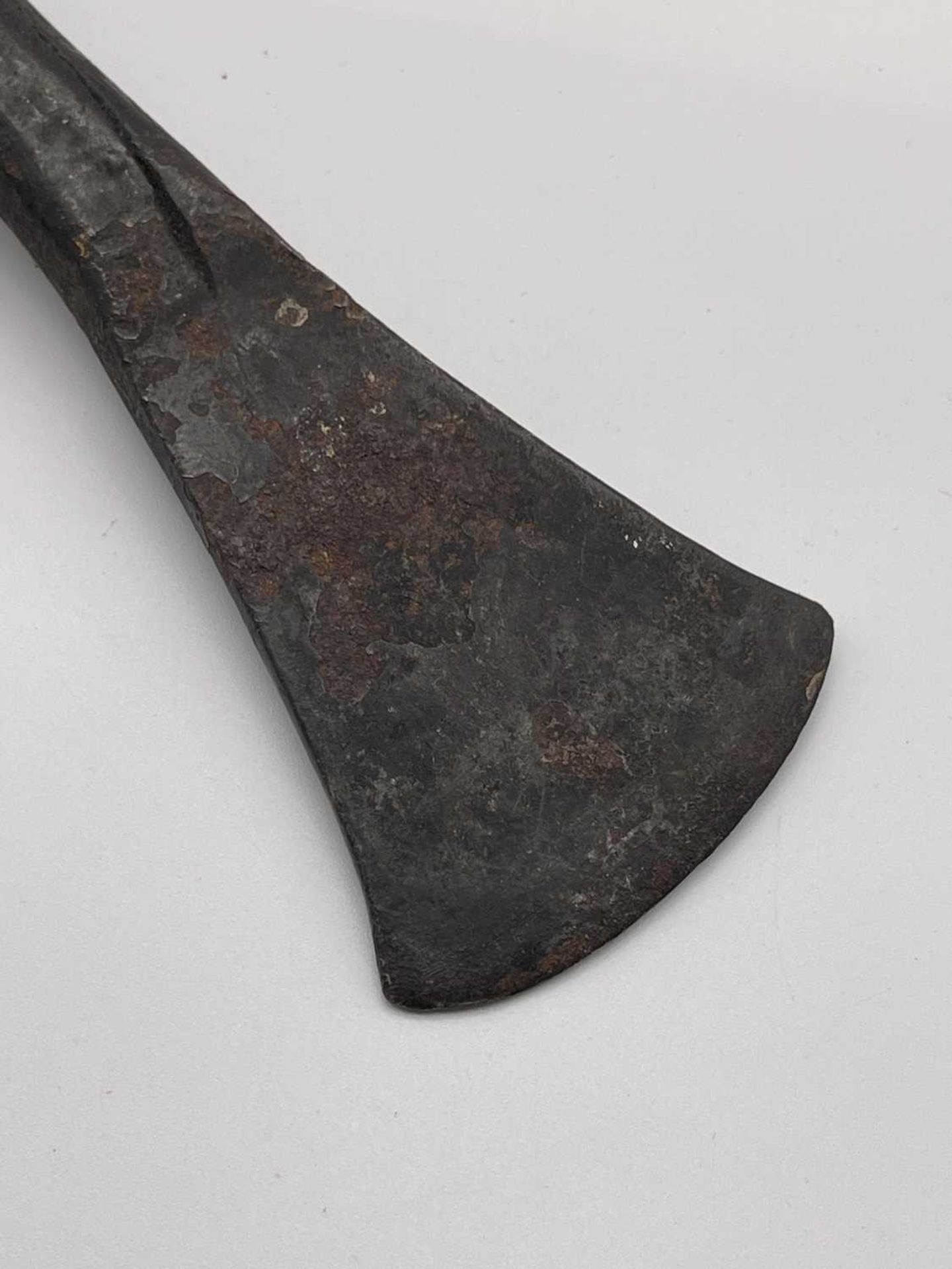 A West African hardwood axe, - Image 8 of 12