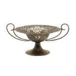 An Edwardian silver pedestal dish