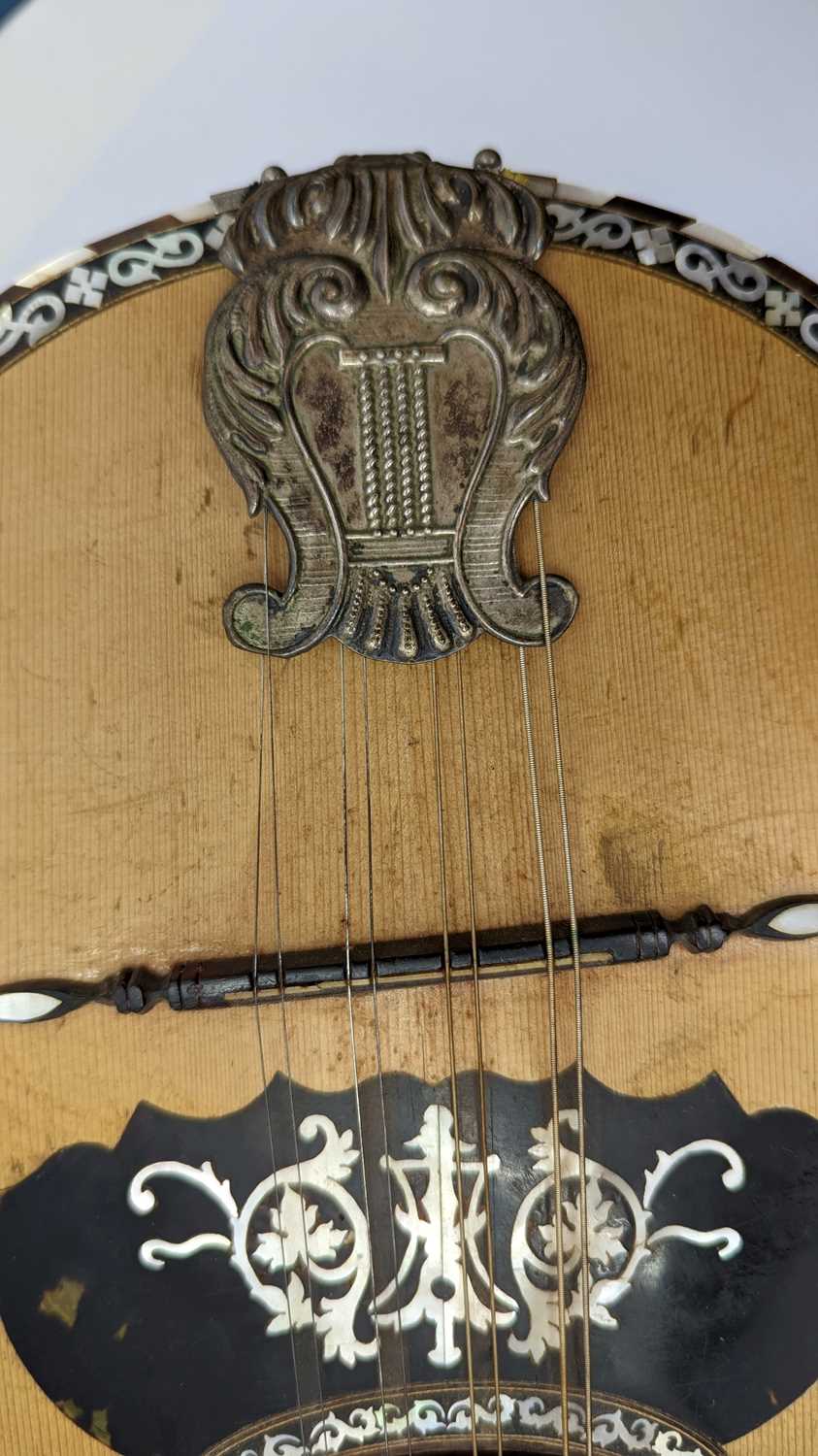 A late 19th Century mandolin, - Image 17 of 27