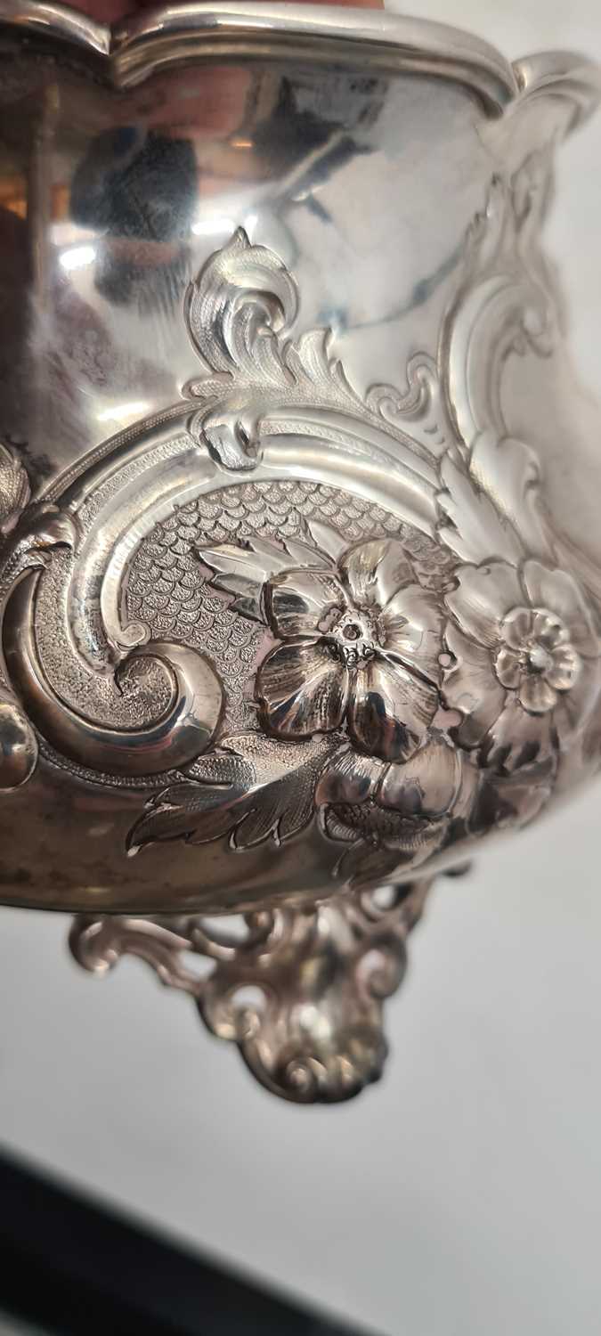 A Victorian silver teapot and sugar bowl, - Image 12 of 12