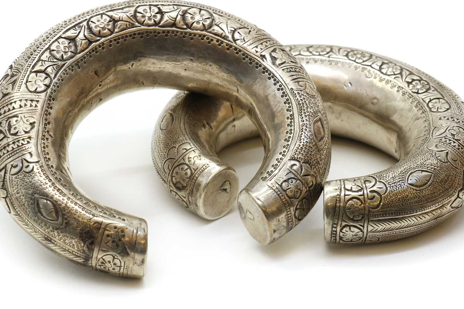 A collection of Eastern silver items - Image 4 of 4