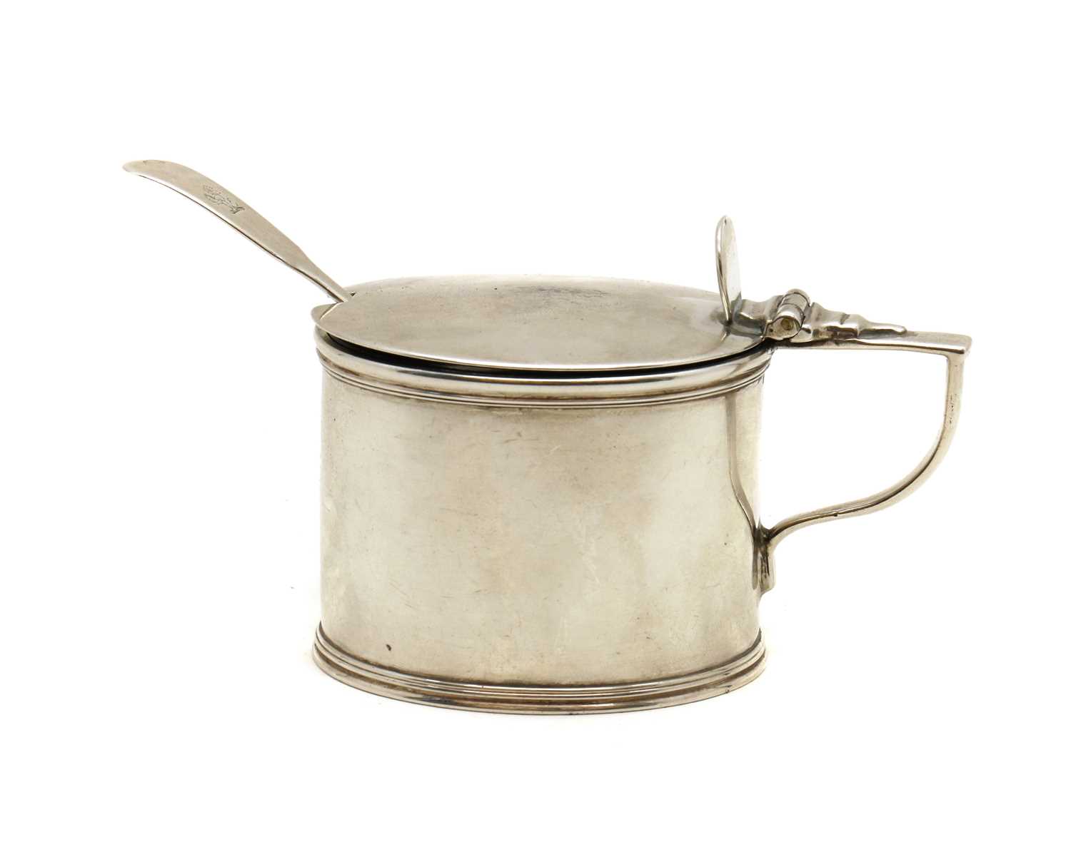 A George IV silver mustard pot,